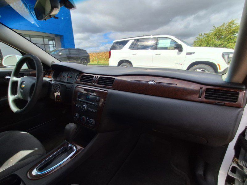 Used 2011 Chevrolet Impala LS FWD image 13