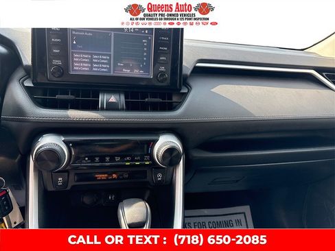 Used 2019 Toyota RAV4 LE w/ All Weather Liner Package AWD/4WD image 15