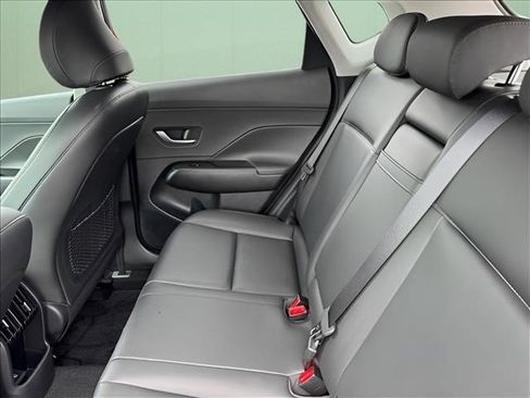 Certified 2024 Hyundai Kona Limited AWD/4WD image 8