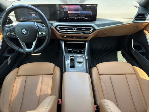 Used 2023 BMW 330i Sedan w/ Convenience Package RWD image 3