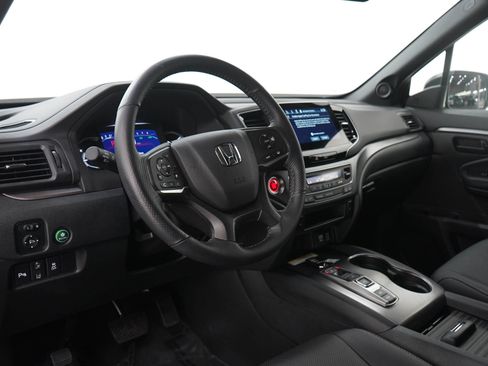 Used 2023 Honda Passport EX-L image 25