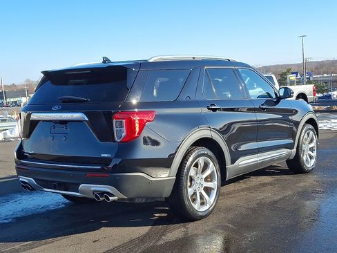 Used 2020 Ford Explorer Platinum w/ Premium Technology Package image 6