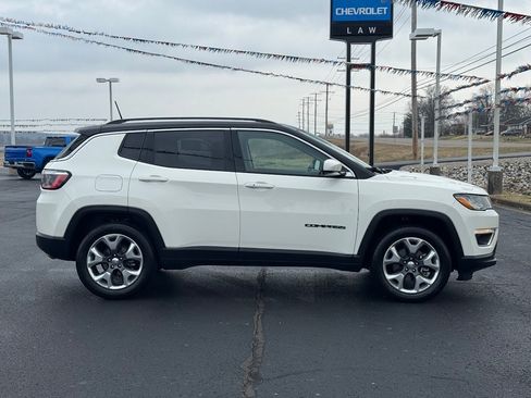 Used 2021 Jeep Compass Limited w/ Sun and Sound Group image 4
