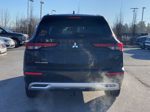 Used 2023 Mitsubishi Outlander SEL image 6