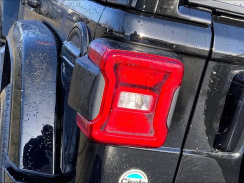 Certified 2023 Jeep Wrangler Altitude image 26