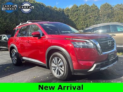 Certified 2024 Nissan Pathfinder SL