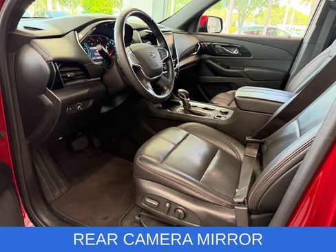 Used 2023 Chevrolet Traverse RS FWD image 11