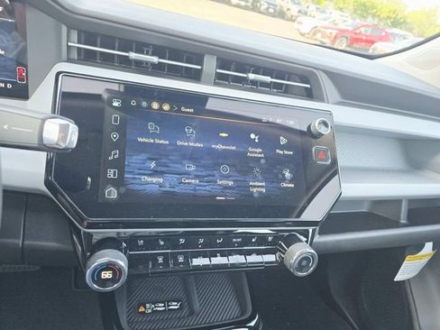 New 2027 Chevrolet Bolt RS w/ Technology Package FWD image 18