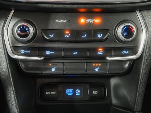 Used 2020 Hyundai Santa Fe SEL image 32