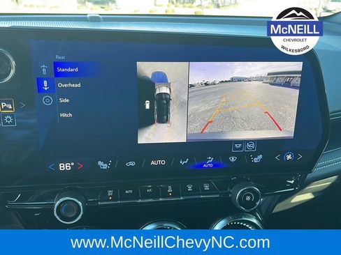 Used 2024 Chevrolet Blazer EV LT image 23