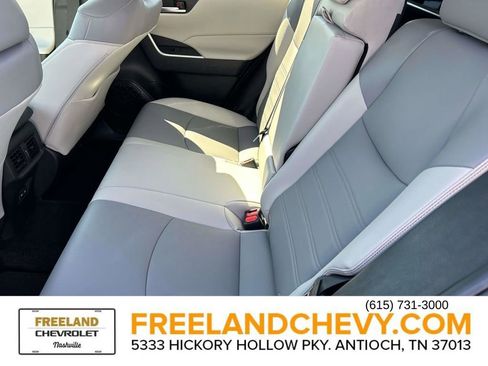 Used 2023 Toyota RAV4 XLE Premium image 22