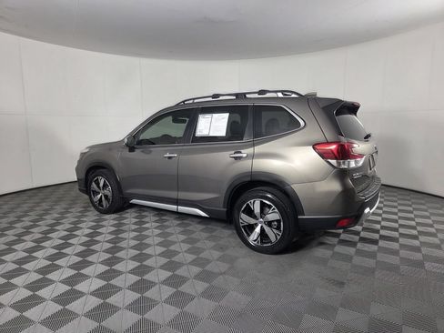 Used 2019 Subaru Forester Touring w/ Popular Package #3 AWD/4WD image 6