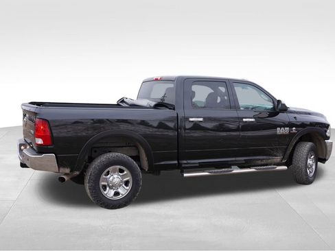 Used 2018 RAM 2500 Tradesman w/ Chrome Appearance Group image 4