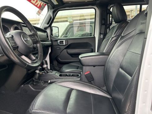 Used 2022 Jeep Gladiator Sport image 34