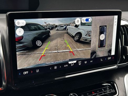 New 2026 Ford Expedition Max Platinum w/ Stealth Appearance Package image 38