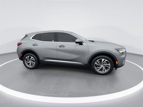 Used 2023 Buick Envision Essence image 9