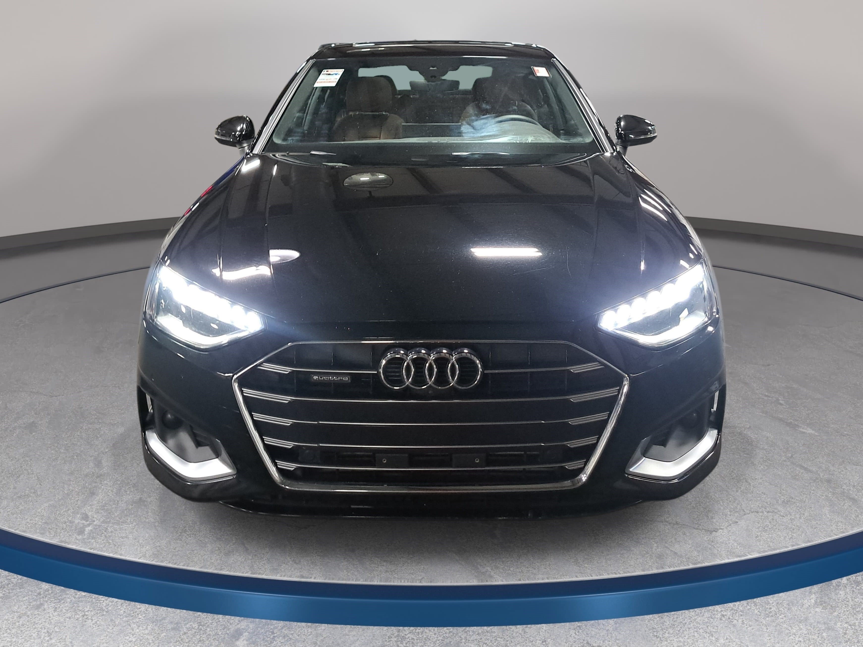 Used 2022 Audi A4 2.0T Premium Plus w/ Premium Plus Package AWD/4WD image 2