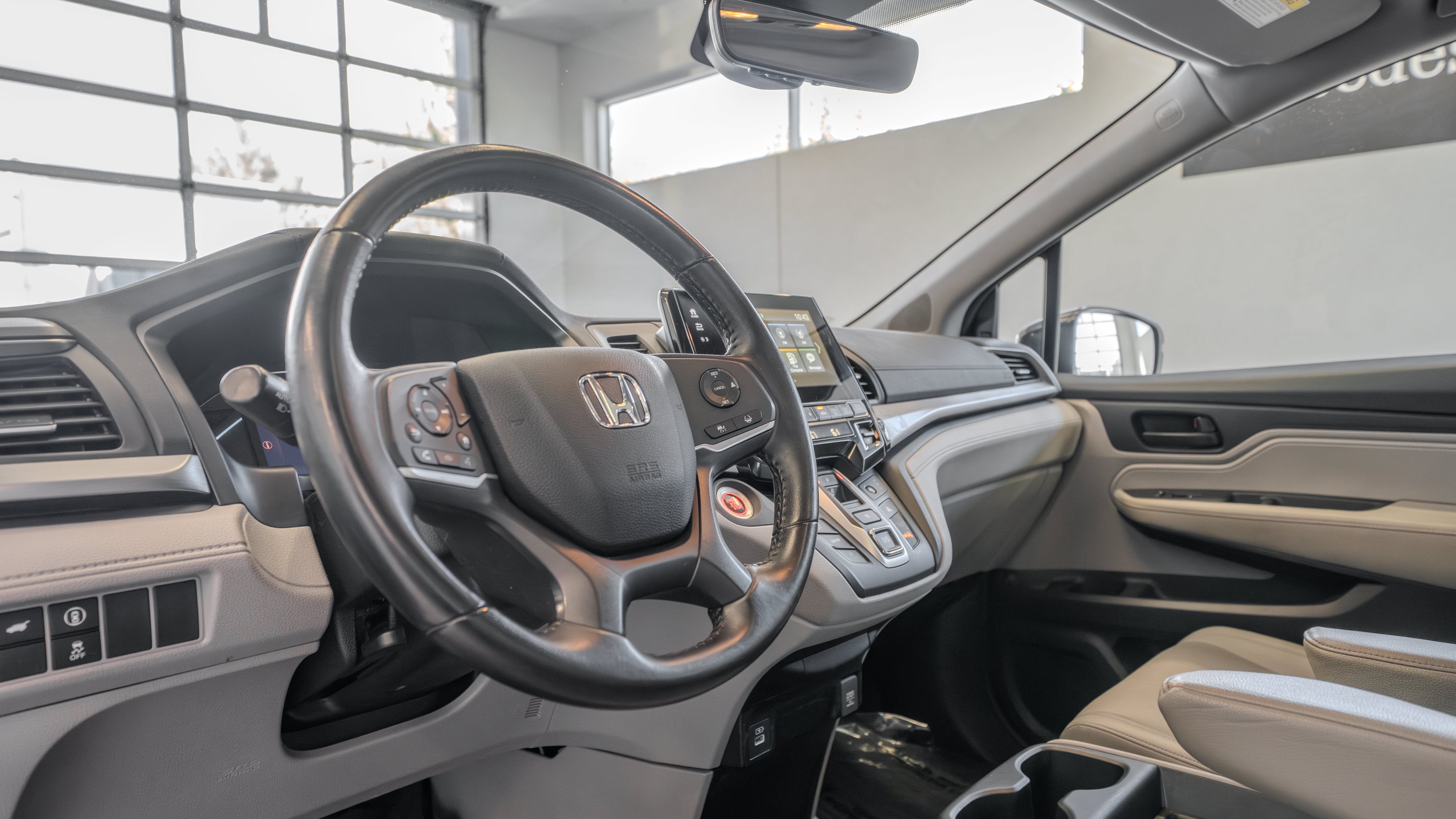 Used 2024 Honda Odyssey EX-L image 7
