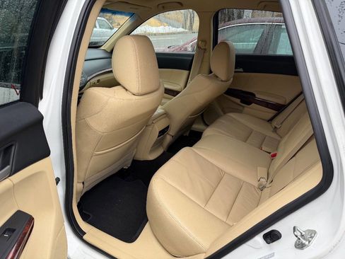 Used 2011 Honda Crosstour EX-L image 13