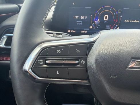 Used 2024 Chevrolet Traverse Z71 w/ LPO, Floor Liner Package AWD/4WD image 21