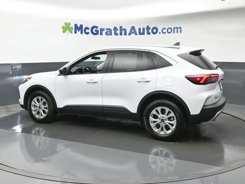 Used 2023 Ford Escape Active w/ Tech Pack #1 AWD/4WD image 18