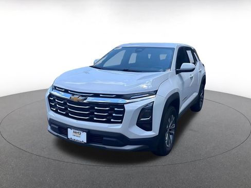 Used 2025 Chevrolet Equinox LT FWD image 9