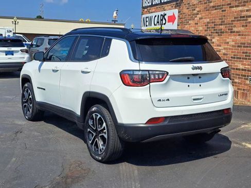 Used 2022 Jeep Compass Limited image 5