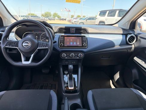 Used 2025 Nissan Versa SV FWD image 19