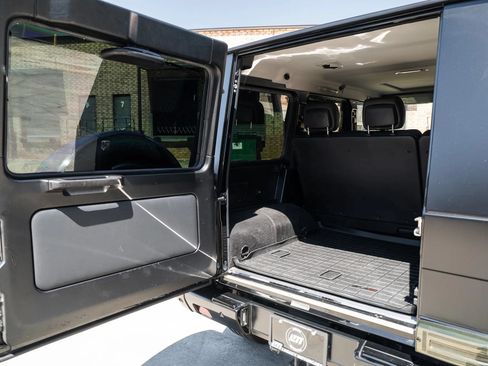 Used 2016 Mercedes-Benz G 550 image 9