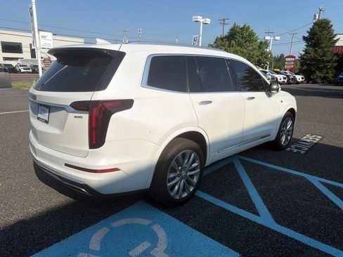 Used 2024 Cadillac XT6 Premium Luxury AWD/4WD image 3