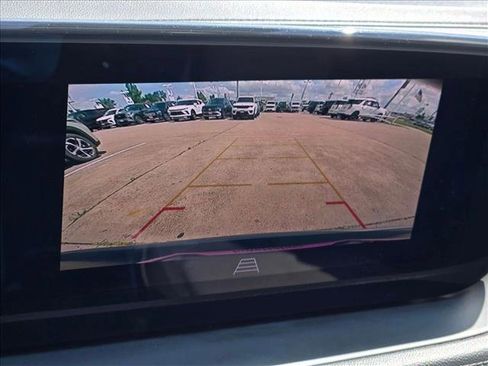 Used 2025 Buick Encore GX Preferred FWD image 12