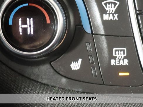 Used 2024 Chevrolet Malibu LT image 5