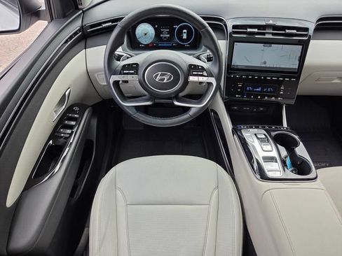 Used 2022 Hyundai Tucson Limited AWD/4WD image 14