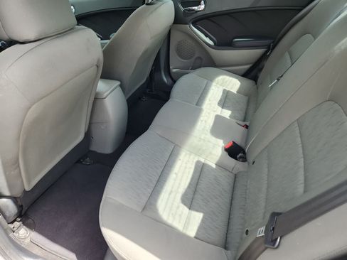 Used 2016 Kia Forte LX FWD image 26