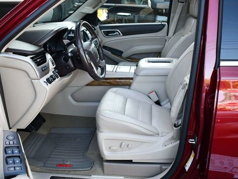 Used 2016 GMC Yukon Denali w/ Open Road Package image 44