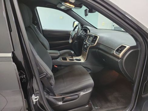 Used 2014 Jeep Grand Cherokee Laredo w/ Quick Order Package 23E image 52