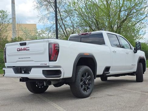 New 2026 GMC Sierra 3500 AT4 AWD/4WD image 16