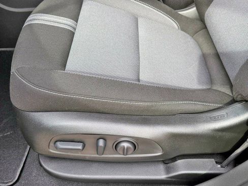 New 2026 Chevrolet Blazer LT image 14