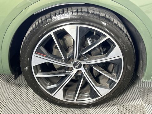 Used 2023 Audi SQ5 Premium Plus w/ Premium Plus Package AWD/4WD image 10