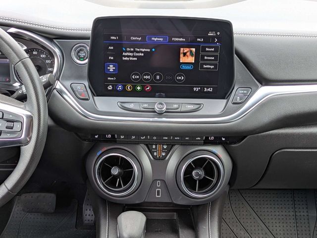 Used 2024 Chevrolet Blazer LT w/ Convenience Package FWD image 18