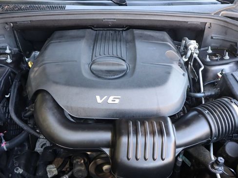 Used 2014 Jeep Grand Cherokee Laredo w/ Quick Order Package 23E AWD/4WD image 37