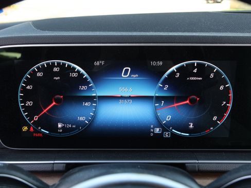 Used 2022 Mercedes-Benz GLE 350 4MATIC image 20