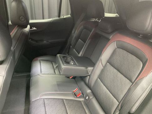 New 2026 Chevrolet Equinox RS AWD/4WD image 10
