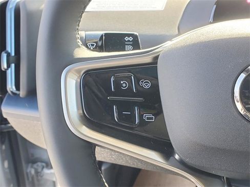 New 2026 Volvo EX30 Ultra w/ Climate Package image 15