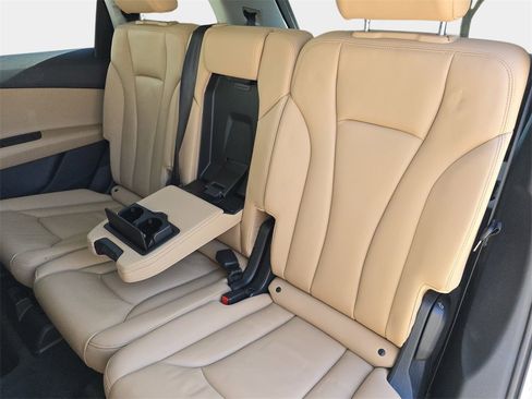 Used 2020 Audi Q7 2.0T Premium image 19