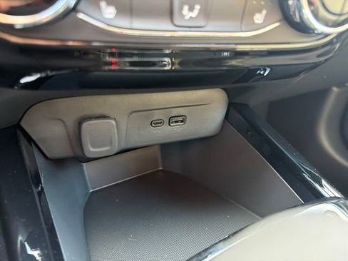 New 2026 Chevrolet Trax RS w/ Driver Confidence Package image 28