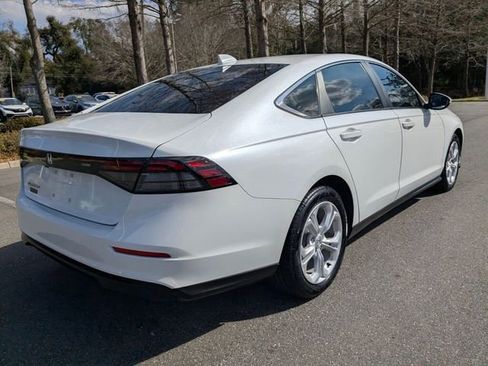 Used 2023 Honda Accord LX image 2