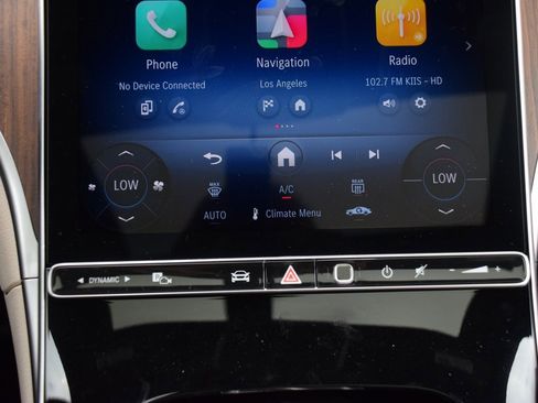 New 2025 Mercedes-Benz C 300 Sedan image 28