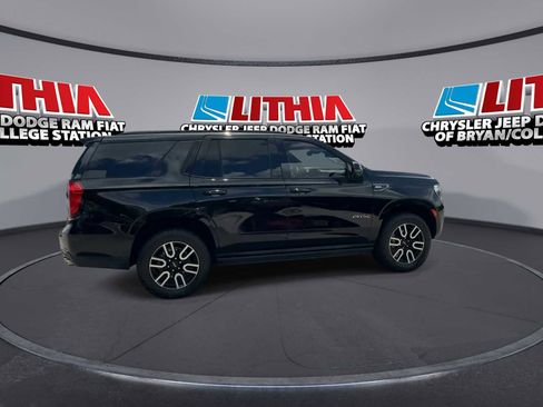Used 2023 GMC Yukon AT4 w/ AT4 Premium Plus Package AWD/4WD image 8