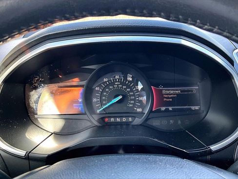 Used 2015 Ford Edge Sport image 18